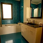 Bairos House - Coastal Escape *
