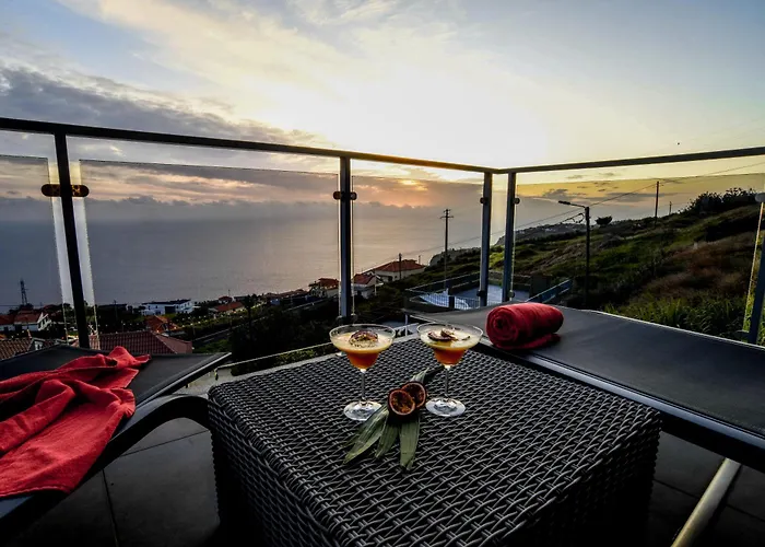 Bairos House - Coastal Escape * Ribeira Brava